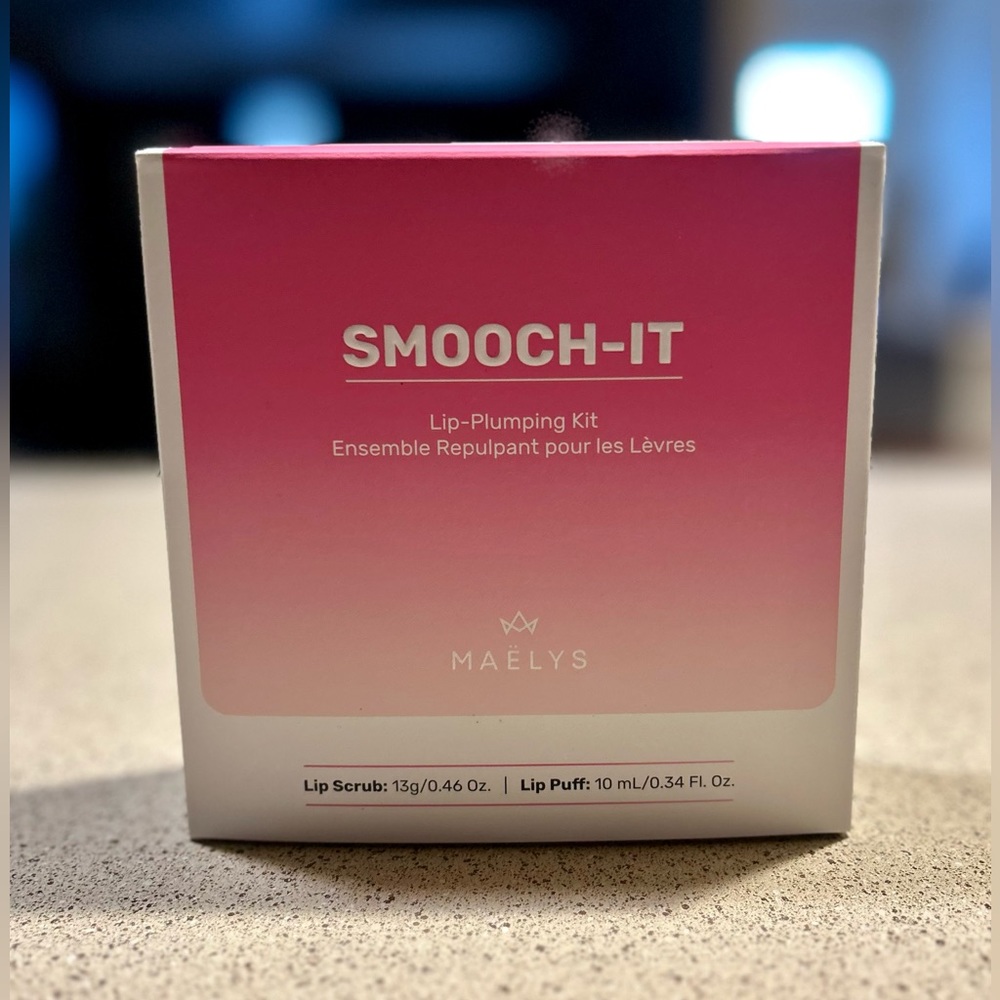 Maelys SMOOCH IT Lip Plumping Kit New in Box